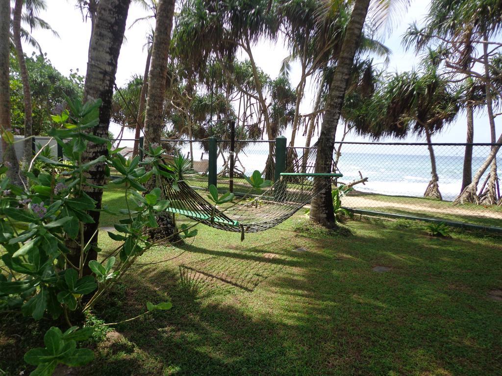 Villa Tissa Beach Resort Weligama Eksteriør bilde